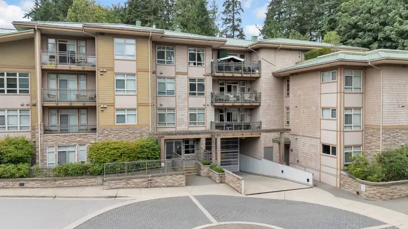 105 3294 MT SEYMOUR PARKWAY - photo 2 of 33