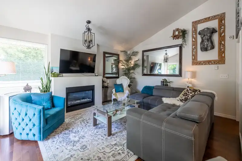 6220 W GREENSIDE DRIVE - photo 3 of 22