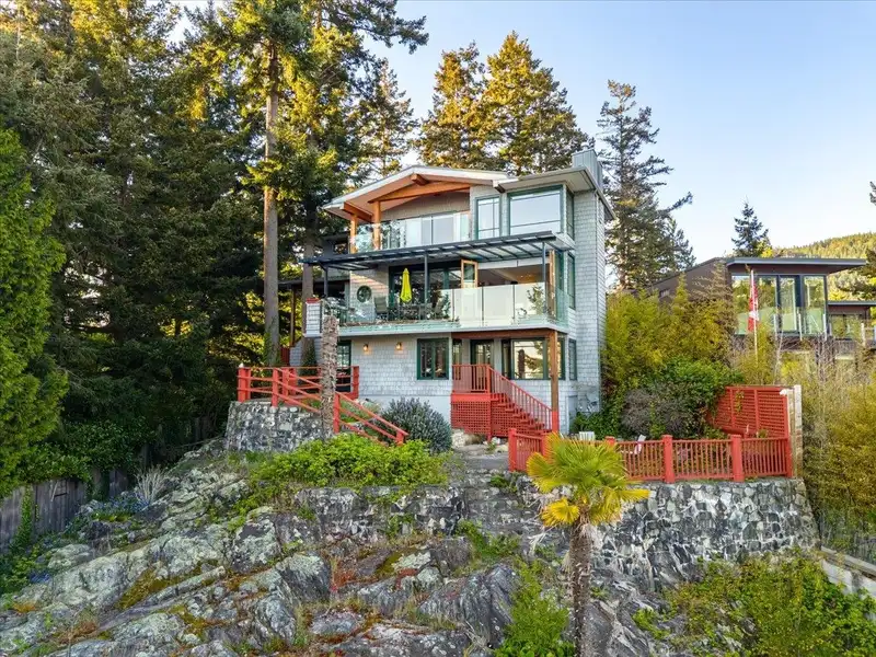 5812 EAGLE ISLAND - photo 1 of 40