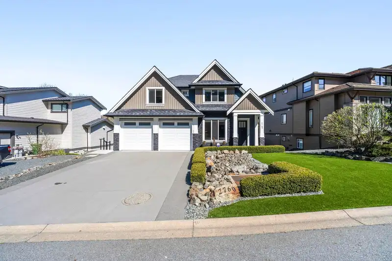 2760 AQUILA DRIVE - photo 1 of 40