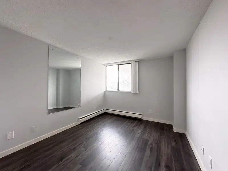 1206 6689 WILLINGDON AVENUE - photo 3 of 17