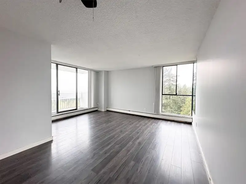 1206 6689 WILLINGDON AVENUE - photo 4 of 17