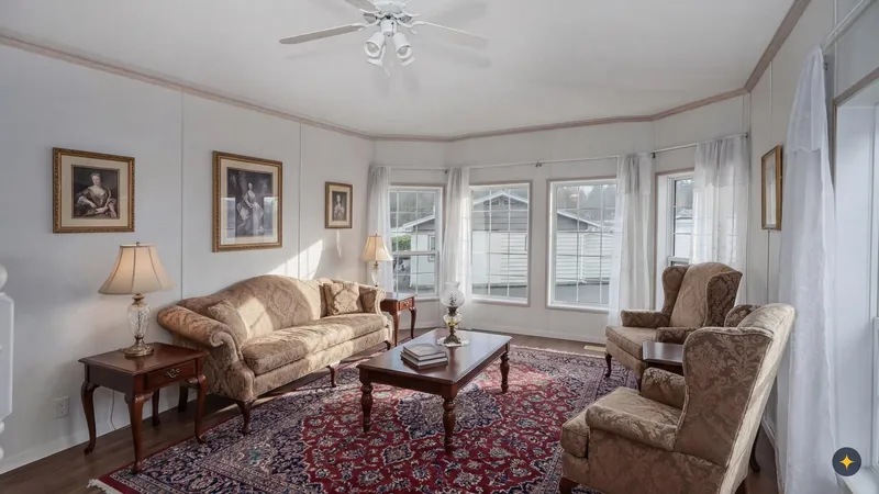 52 3931 198 STREET - photo 2 of 25