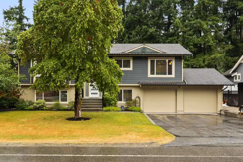 4059 207 STREET - photo 1 of 40