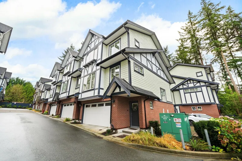 53 11188 72 AVENUE - photo 2 of 25