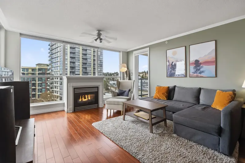 1007 10 LAGUNA COURT - photo 2 of 25