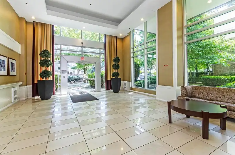 1802 6331 BUSWELL STREET - photo 2 of 34