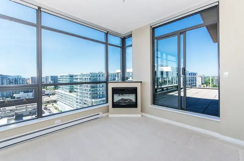 1802 6331 BUSWELL STREET - photo 3 of 34