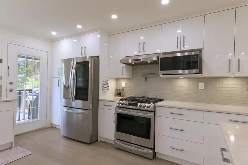 1543 CHADWICK AVENUE - photo 2 of 24