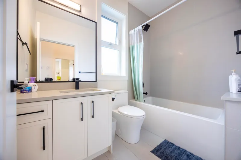 4541 HOY STREET - photo 3 of 25