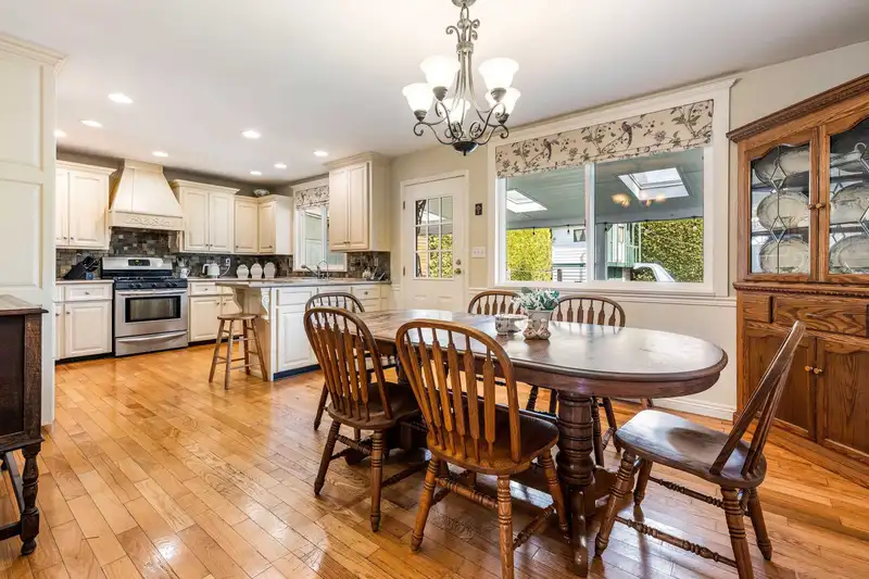 2822 GARDNER PLACE - photo 3 of 31