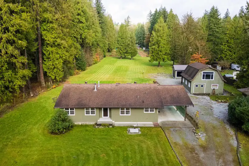 28353 96 AVENUE - photo 1 of 39