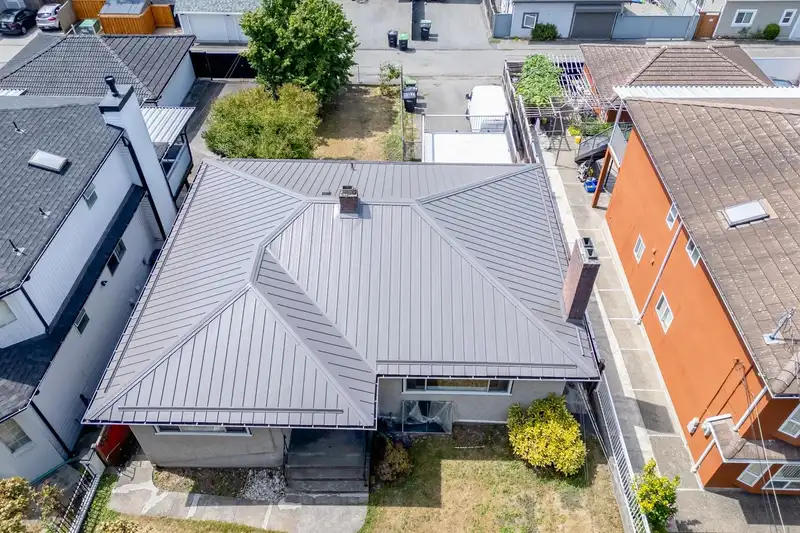 5655 LANCASTER STREET - photo 2 of 37