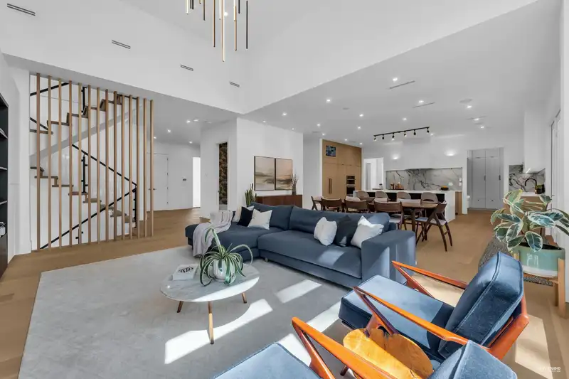 847 THERMAL DRIVE - photo 4 of 40