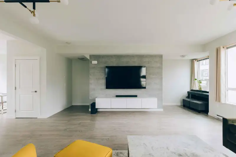 125 15111 EDMUND DRIVE - photo 3 of 17