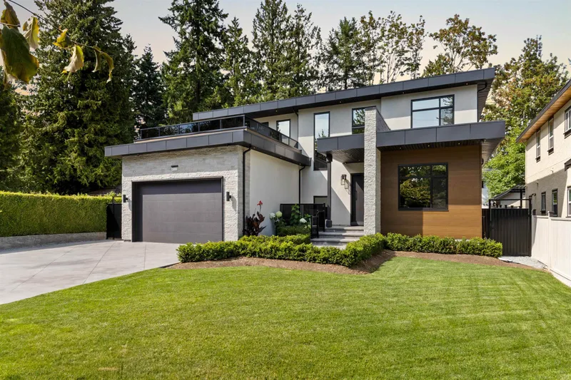 13093 98A AVENUE - photo 3 of 25