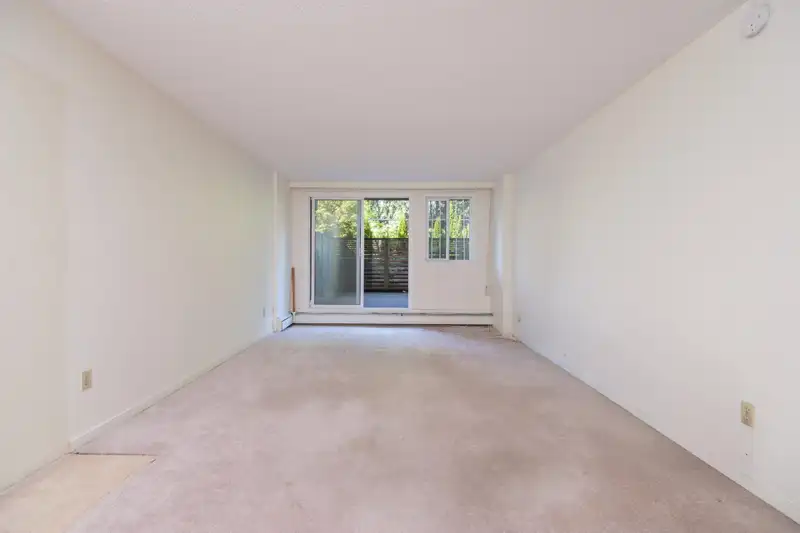 104 1867 W 3RD AVENUE - photo 4 of 29