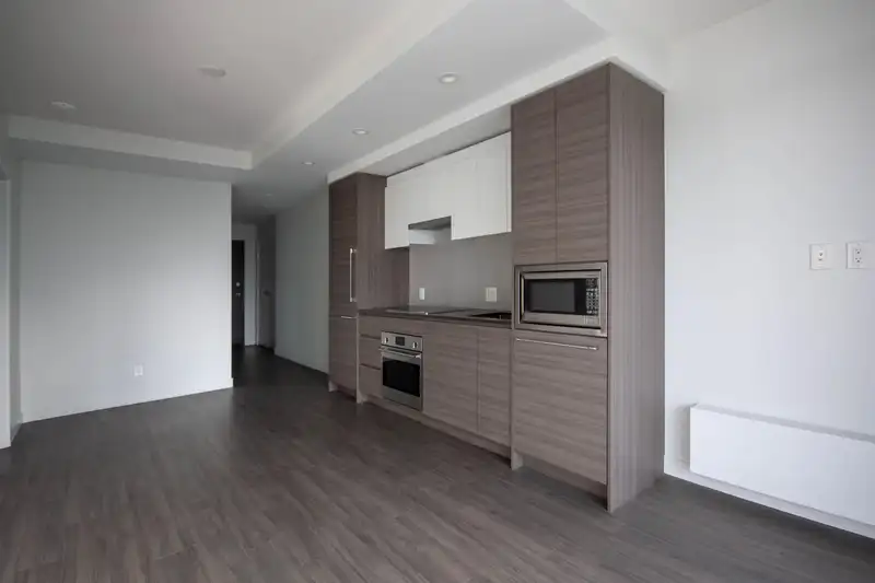 512 13655 FRASER HIGHWAY - photo 3 of 28