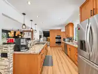 1050 EDEN CRESCENT - thumbnail 13