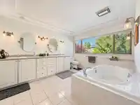 1050 EDEN CRESCENT - thumbnail 25