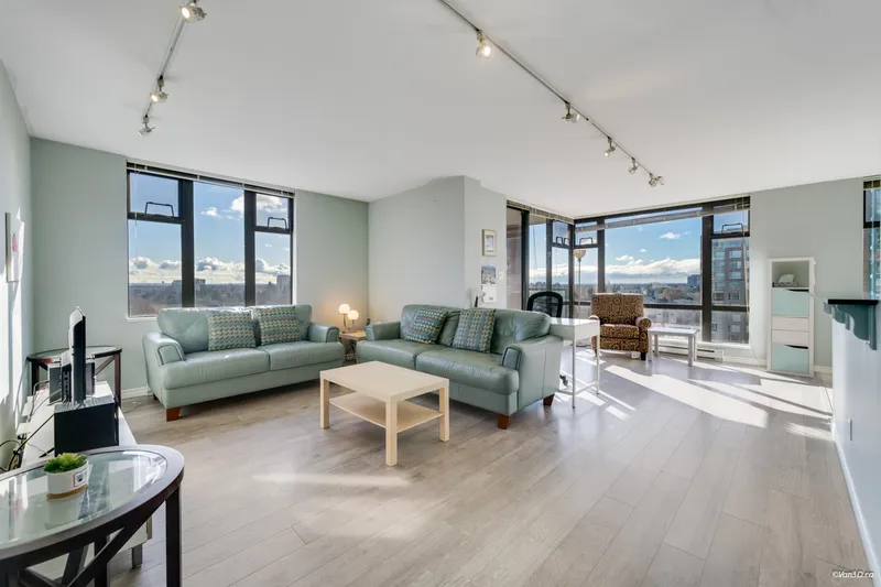 1001 5933 COONEY ROAD - photo 4 of 25