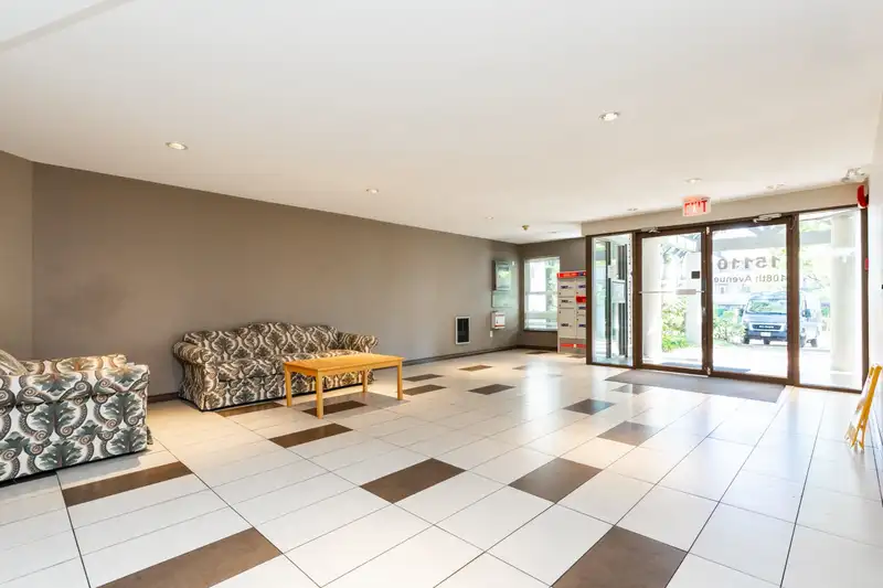 108 15110 108 AVENUE - photo 3 of 40