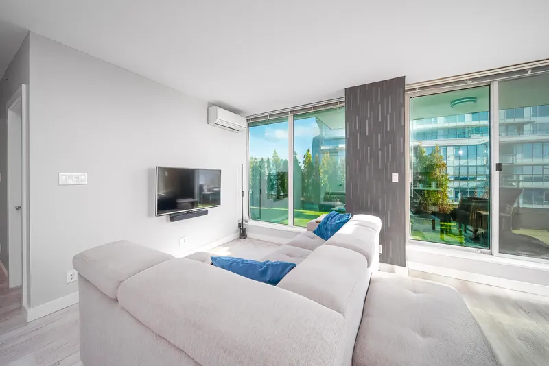 1201 6951 ELMBRIDGE WAY - photo 3 of 25