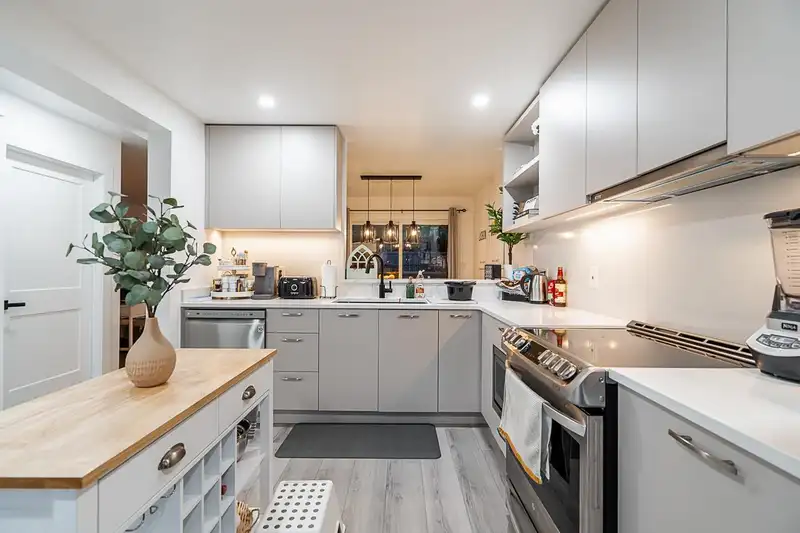 160 2844 273 STREET - photo 4 of 24