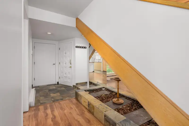 23236 130 AVENUE - photo 3 of 39