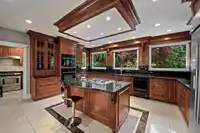 761 EYREMOUNT DRIVE - thumbnail 8