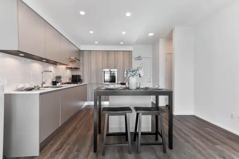1609 3833 EVERGREEN PLACE - photo 4 of 28