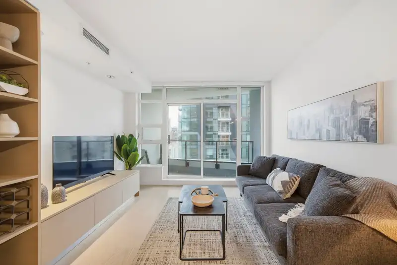 2606 1289 HORNBY STREET - photo 3 of 32