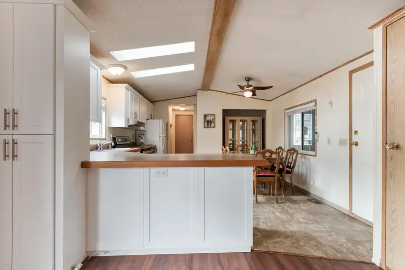 122 11970 PINYON DRIVE - photo 4 of 32