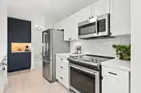 102E 3655 SHAUGHNESSY STREET - thumbnail 12
