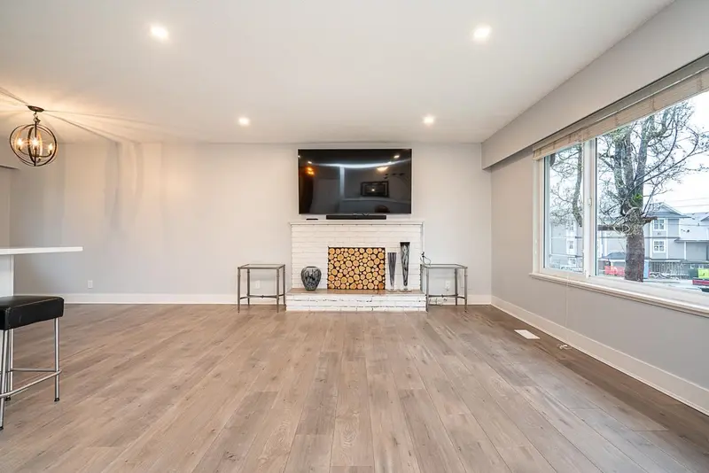 11278 206 STREET - photo 4 of 25