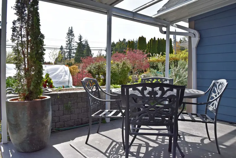 6166 NORWEST BAY ROAD - photo 3 of 25