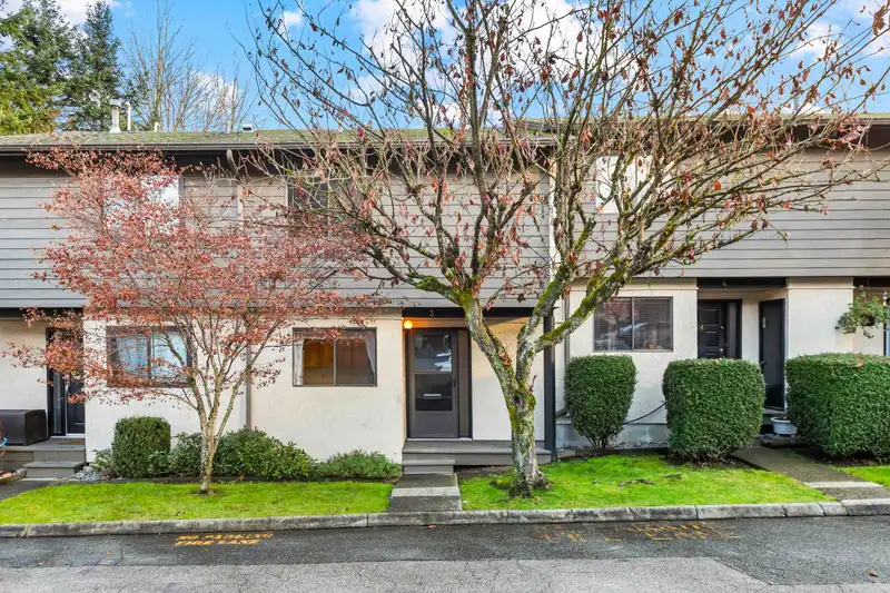 3 2880 DACRE AVENUE - photo 1 of 39