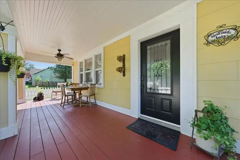 20590 WESTFIELD AVENUE - photo 3 of 40