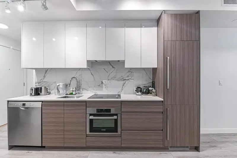 1714 10626 CITY PARKWAY - photo 3 of 26