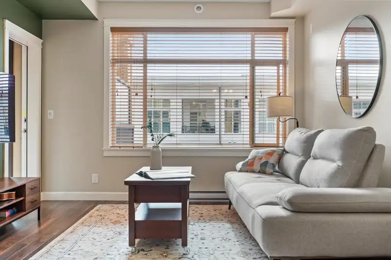 401 8157 207 STREET - photo 2 of 39