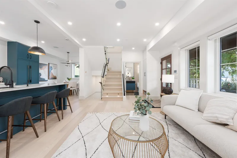 1 375 E 33RD AVENUE - photo 3 of 25