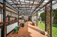 2370 LYNDEN STREET - thumbnail 26