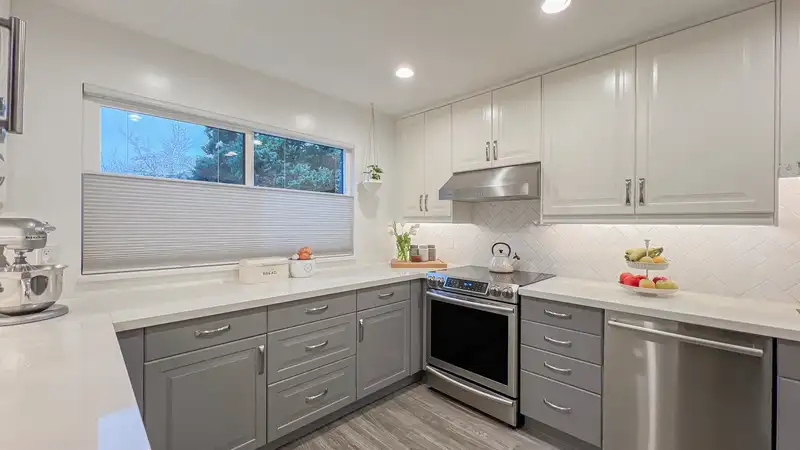 33 11551 KINGFISHER DRIVE - photo 1 of 34