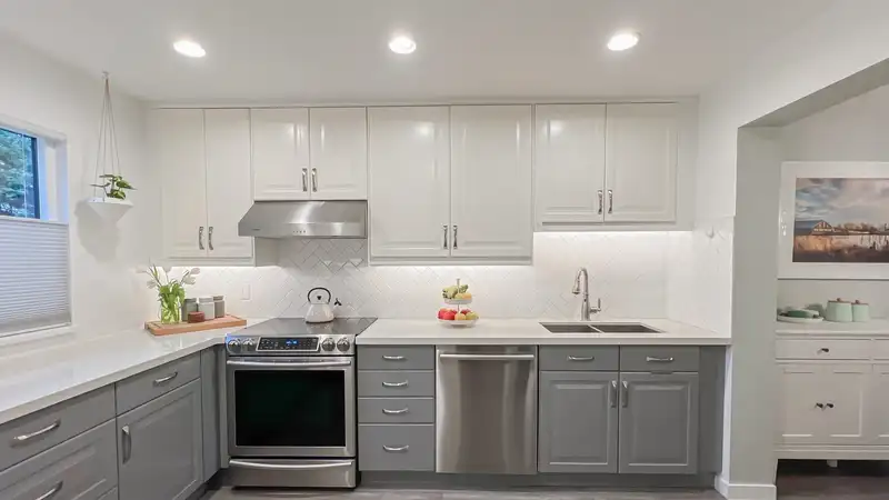 33 11551 KINGFISHER DRIVE - photo 2 of 34