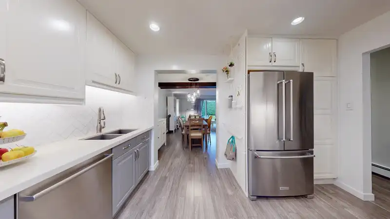 33 11551 KINGFISHER DRIVE - photo 3 of 34