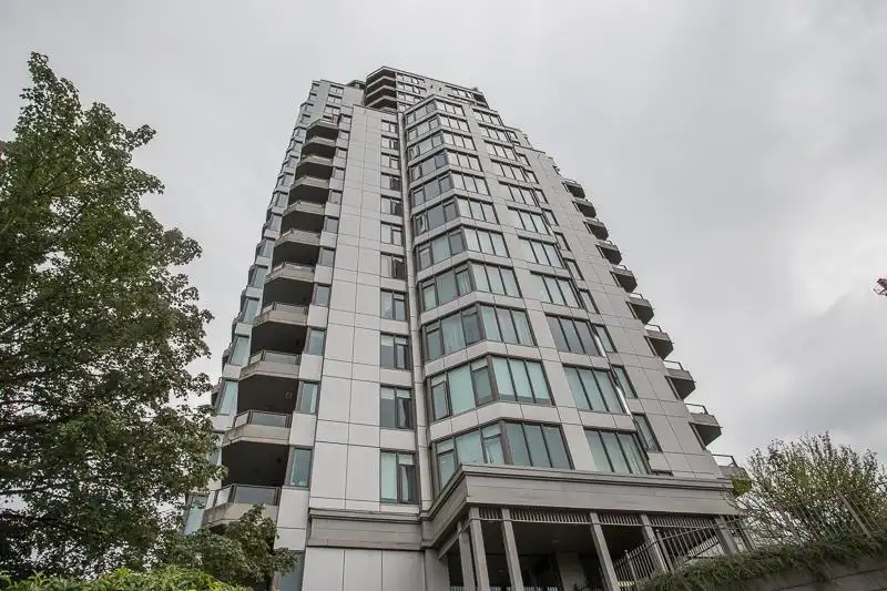 607 13880 101 AVENUE - photo 1 of 35