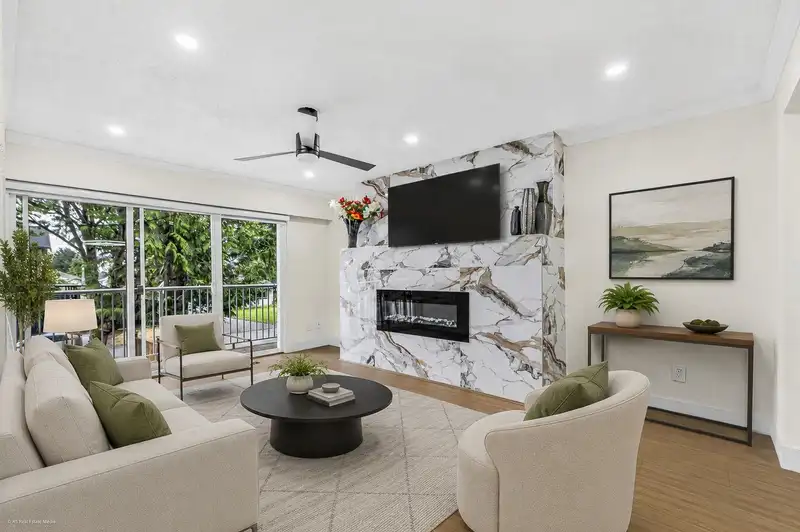 7285 130A STREET - photo 2 of 38