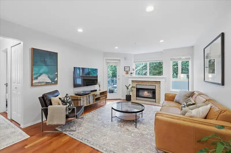 202 1738 FRANCES STREET - photo 1 of 36