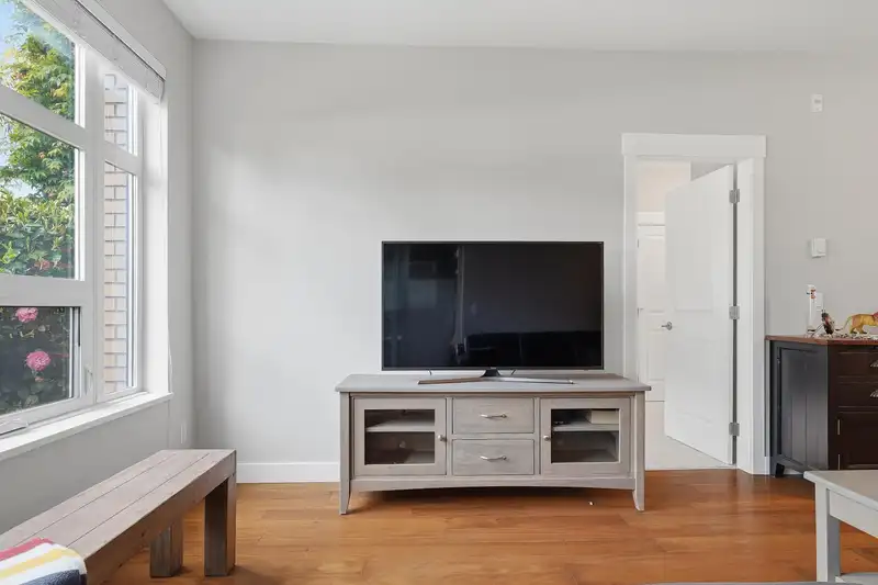 103 1166 54A STREET - photo 3 of 29