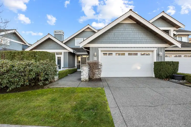 76 15715 34 AVENUE - photo 1 of 40